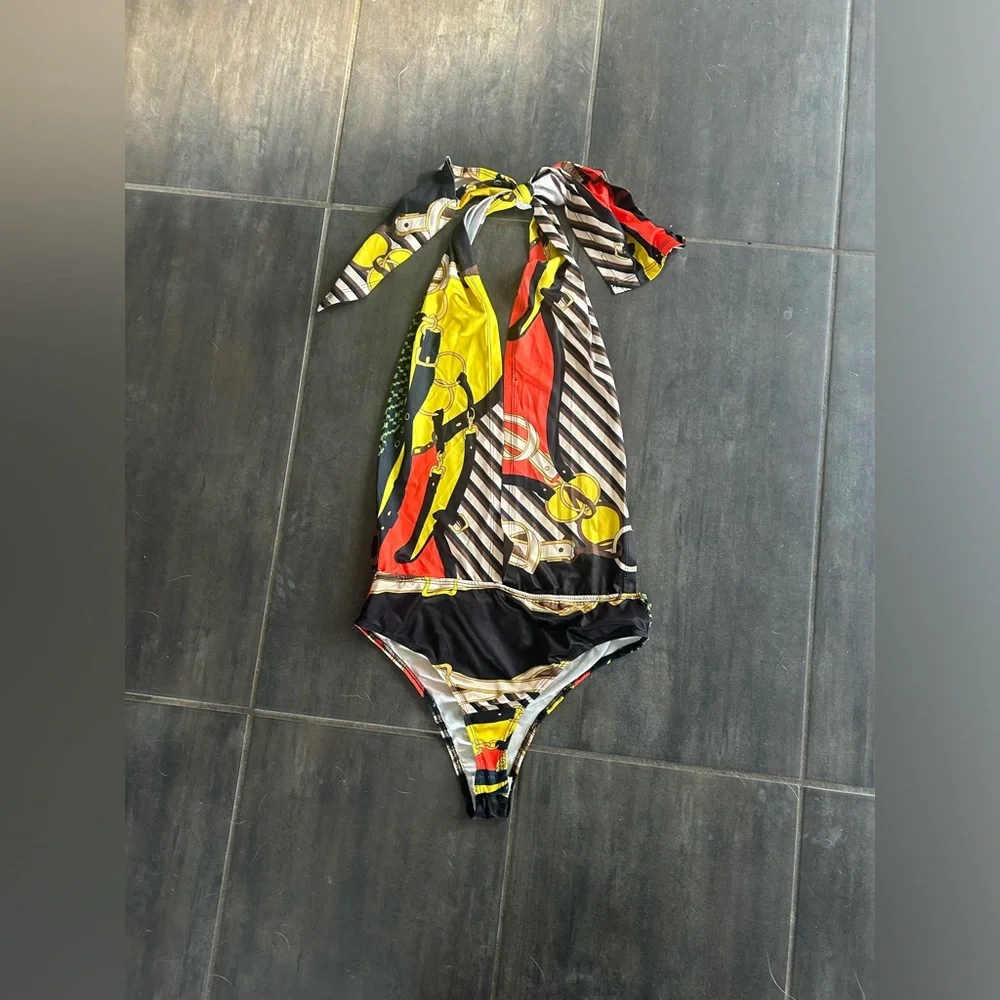 Swimsuit + Cover Robe Multicolor chains - Picture 3 of 4